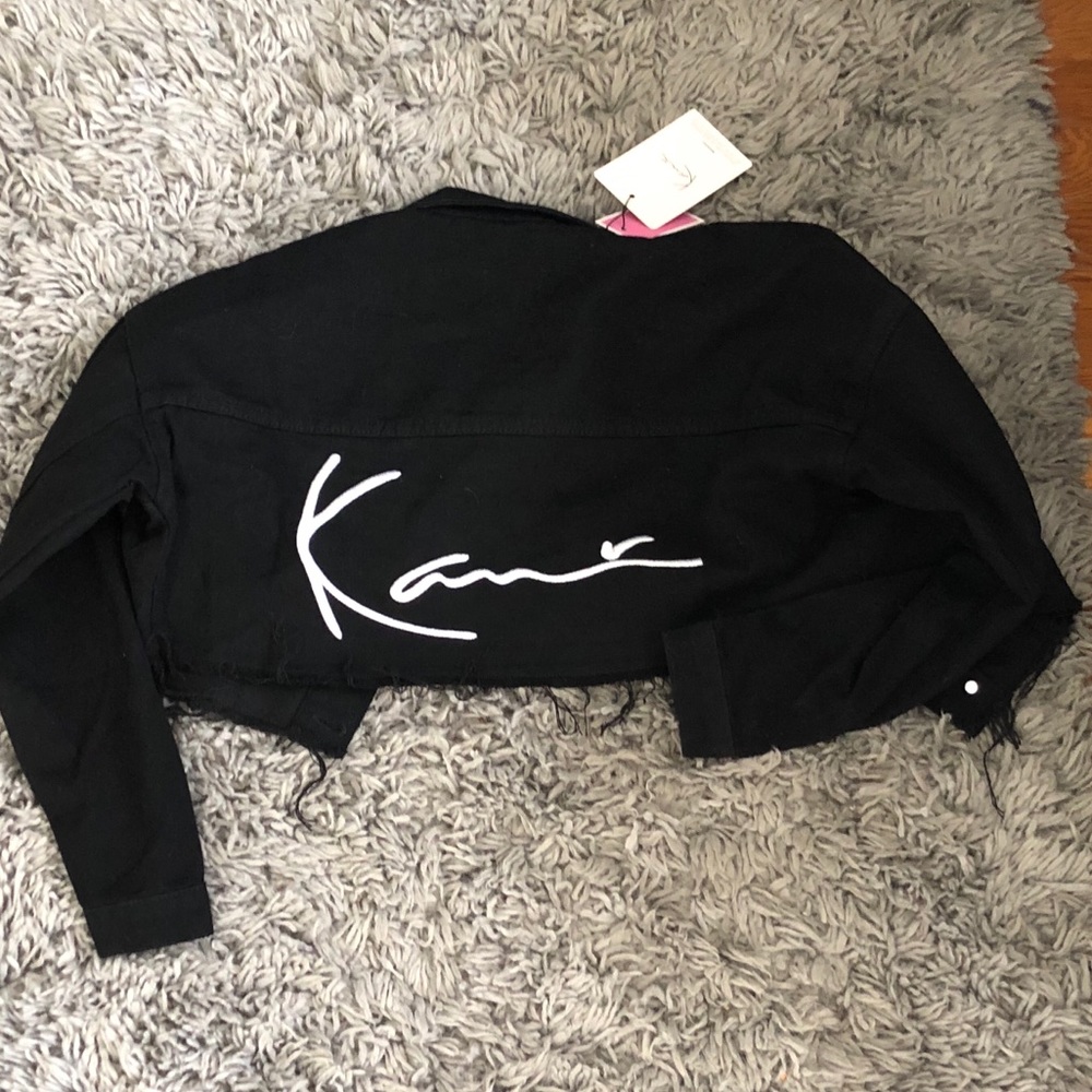 PrettyLittleThing Karl Kani Cropped Jean Jacket